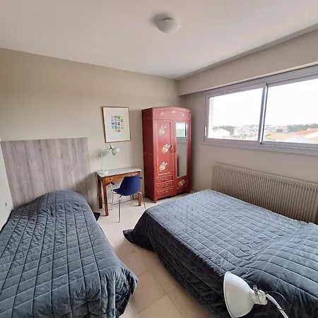 T3 Lumineux, Balcon Sud, Parking, Proche Et Commerces - Fr-1-92-688 Apartman *