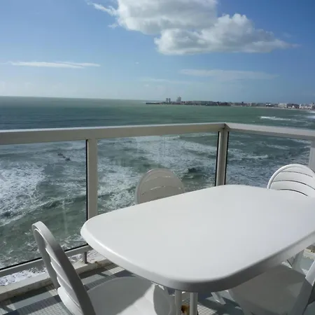 T3 Lumineux, Balcon Sud, Parking, Proche Et Commerces - Fr-1-92-688 * Les Sables-d'Olonne