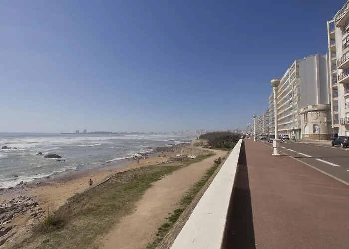 T3 Lumineux, Balcon Sud, Parking, Proche Et Commerces - Fr-1-92-688 * Les Sables-dʼOlonne